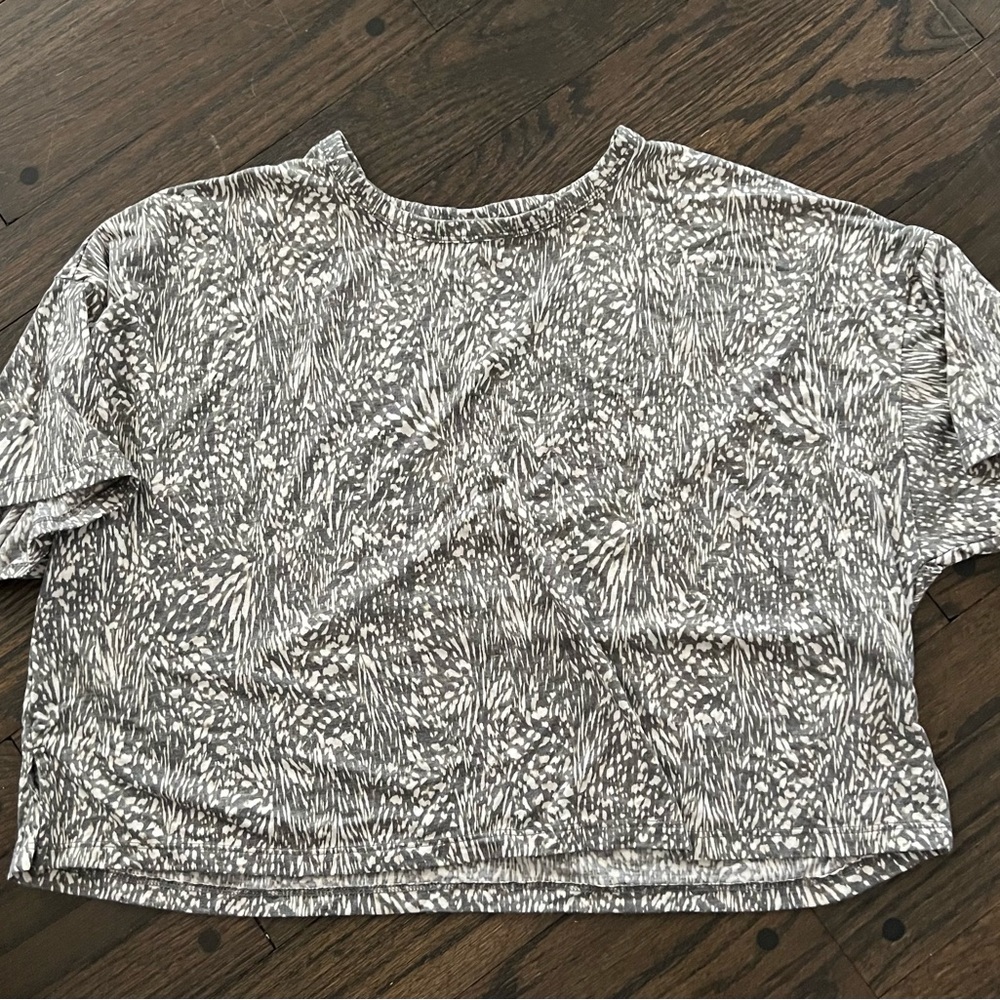 Crop active top